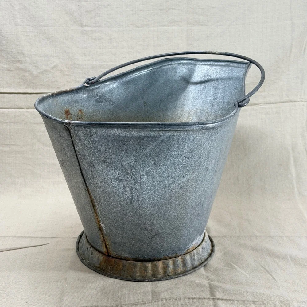 Vintage Galvanized Coal Hod Fall Porch Decor Bucket Fireplace Ash Scuttle Holder